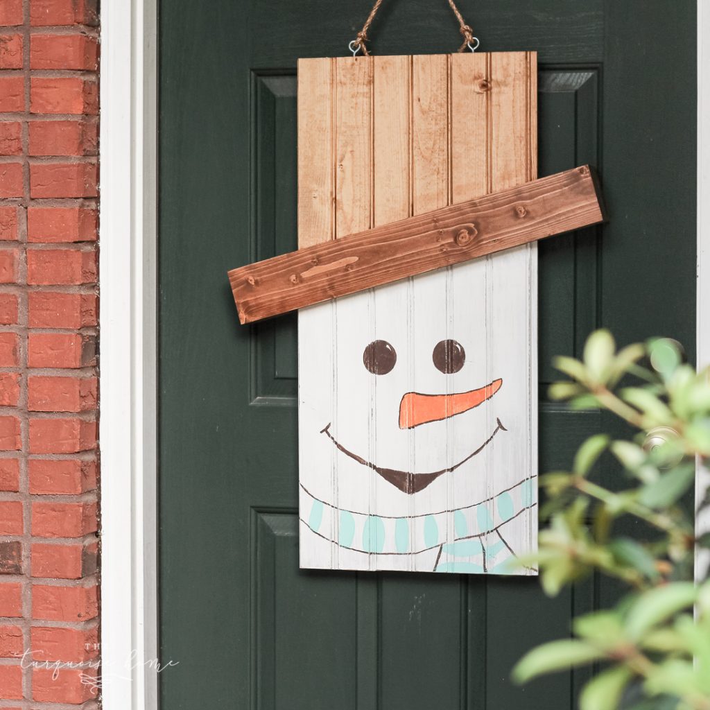 DIY Rustic Snowman Door Hanger #dihworkshop