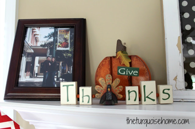 fall mantel decor