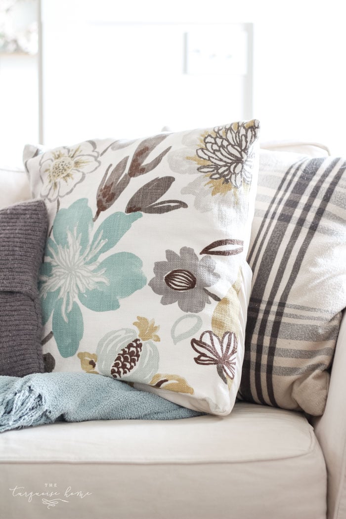 Easy DIY Throw Pillow Covers