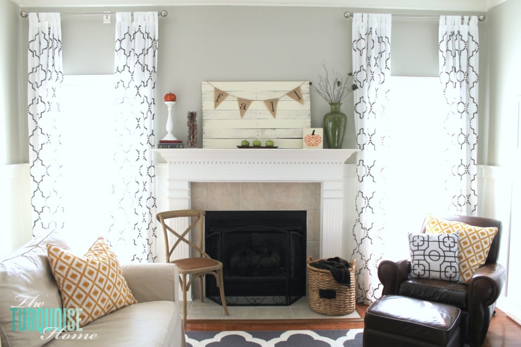 Fall Mantel | The Turquoise Home