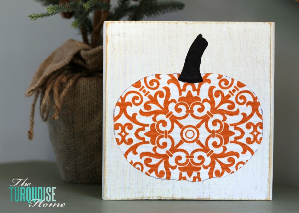 Scrappy Pumpkin Fall Decor | The Turquoise Home #diy