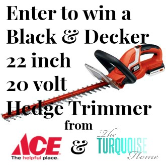 Black and Decker 22 inch, 20 volt Hedge Trimmer Review and Giveaway