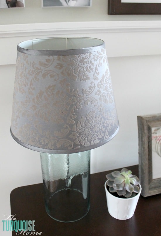 How to Easily Recover a Lamp Shade #DIY