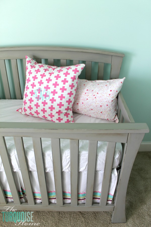 Beautiful Gray Crib Makeover with Annie Sloan Chalk Paint | TheTurquoiseHome.com