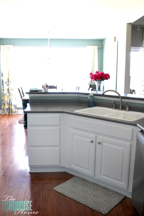 Painted Kitchen Cabinets with Benjamin Moore Simply White