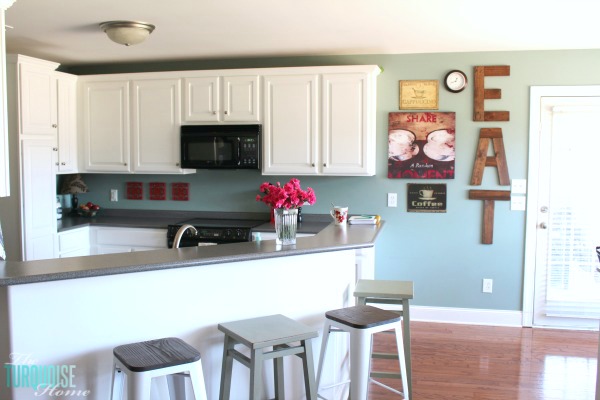 DIY Painted Kitchen Cabinets with Simply White from Benjamin Moore | Details at TheTurquoiseHome.com