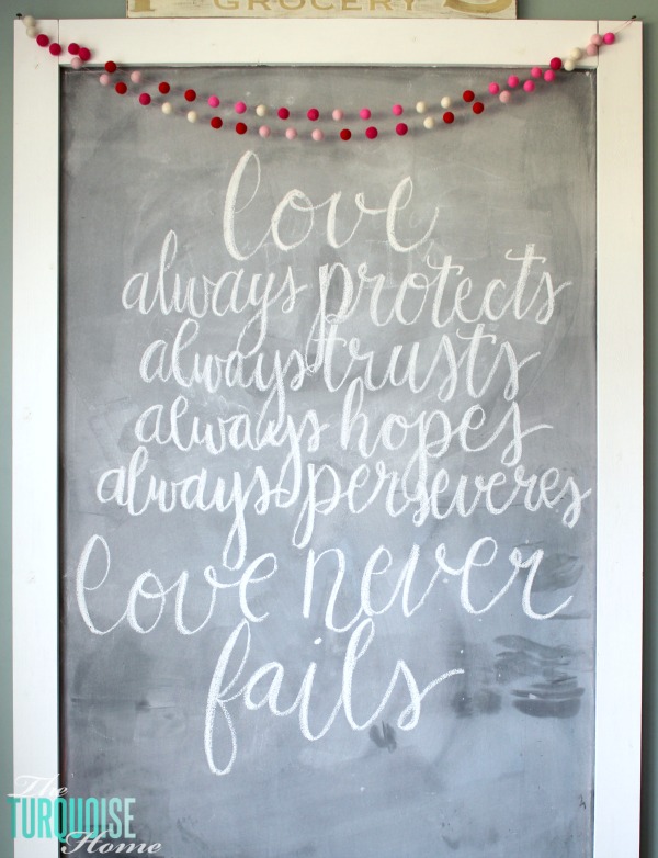 Love Never Fails Valentine's Day Chalkboard + DIY Felt Garland | TheTurquoiseHome.com
