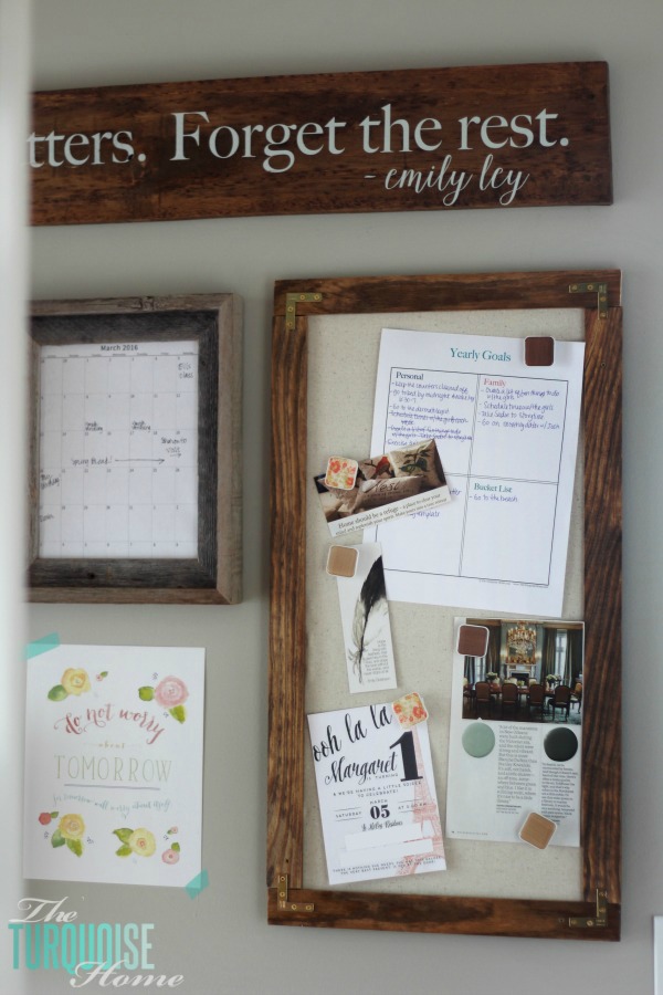 DIY Magnetic Bulletin Board