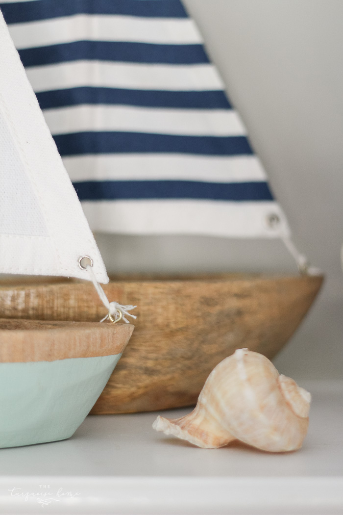 seashell and boat decor