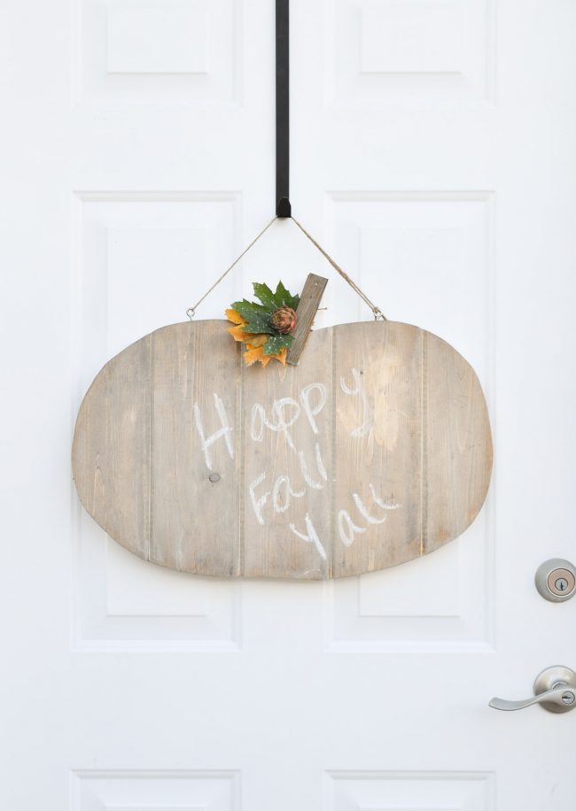 rustic-pumpkin-door-hanger-5