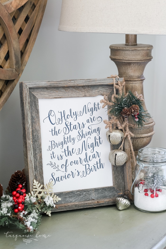 I love this hymn of faith to celebrate Christmas! It points us back to the true Reason for the Season | O Holy Night Free Printable