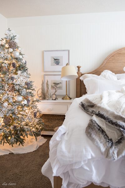 How to Decorate with Winter Decorations for Christmas