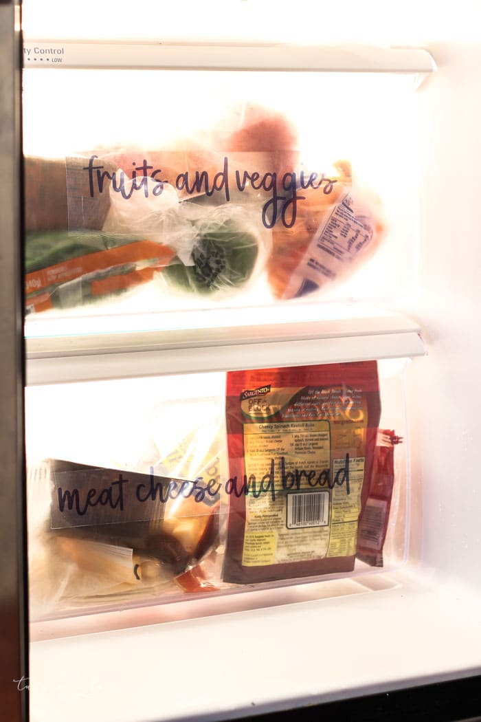 How to Create Your Own Pantry Labels: a DIY Project | Erasable Labels for Food Storage! | 30 Days to Less of a Hot Mess Challenge