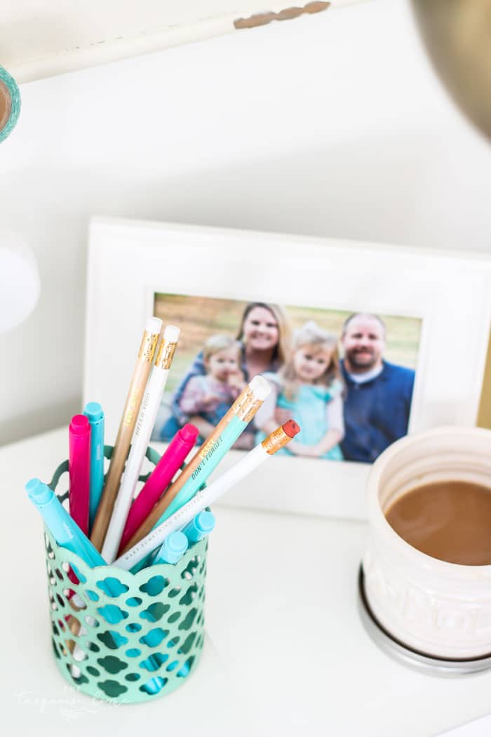 DIY Closet Shelves {beginner tutorial} - The Turquoise Home