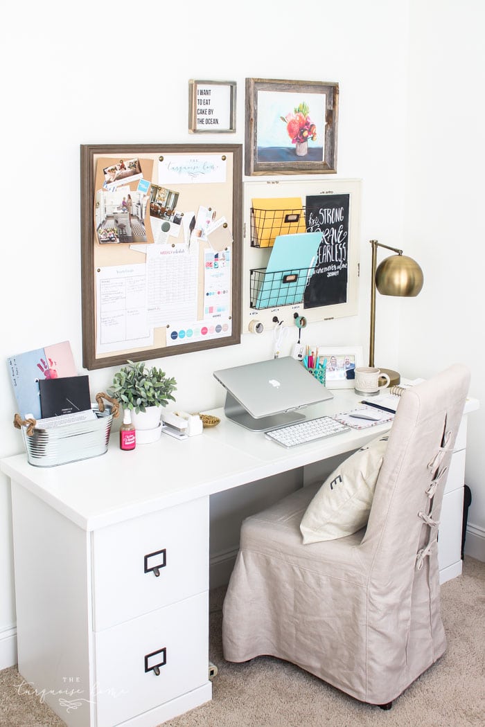 An organized home office with beautiful home office decor! Tons of ideas for creating your own home office...