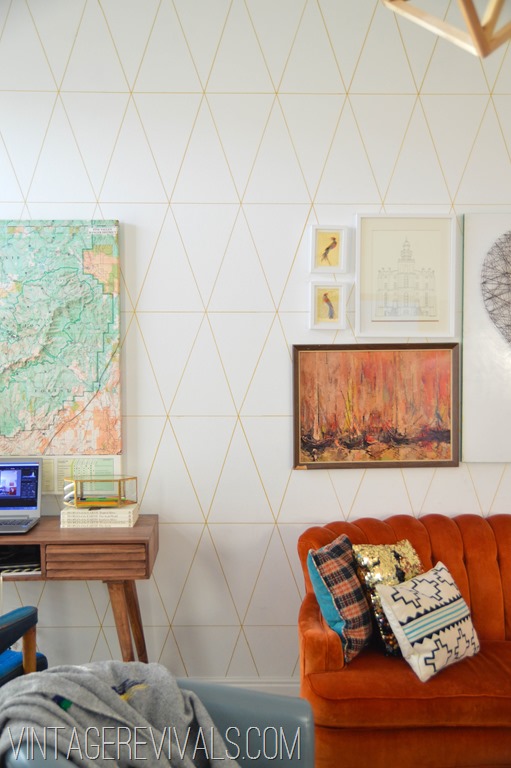 DIY Wallpaper Tutorial @ Vintage Revivals