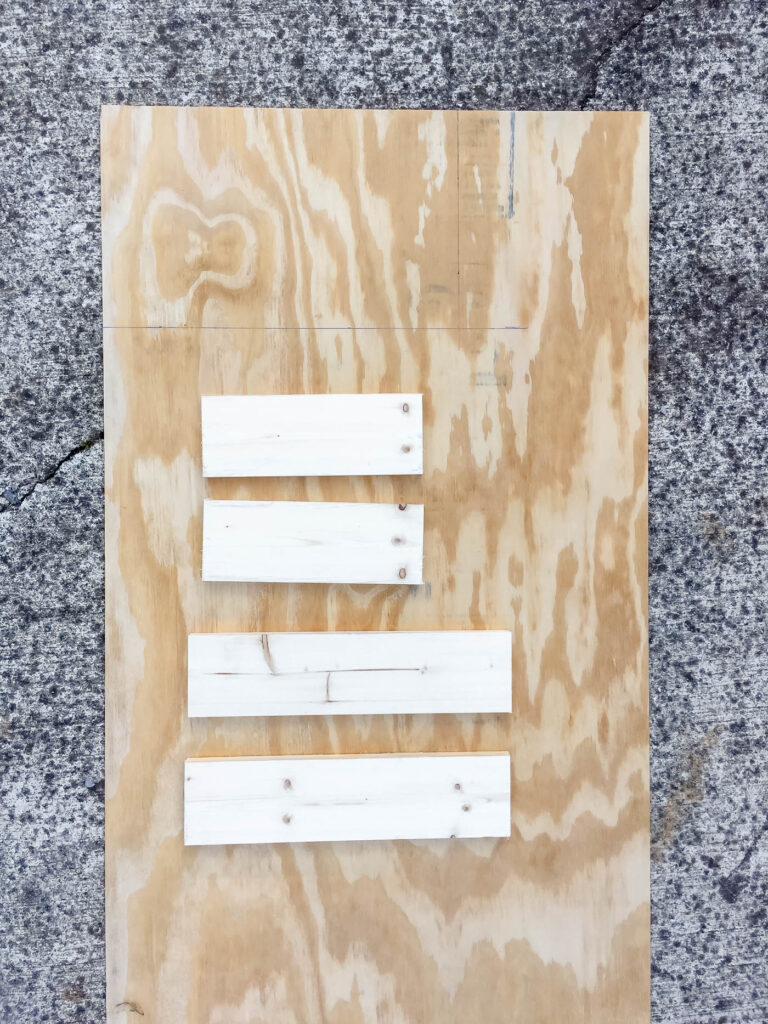 pieces for making the form for the DIY concrete tray