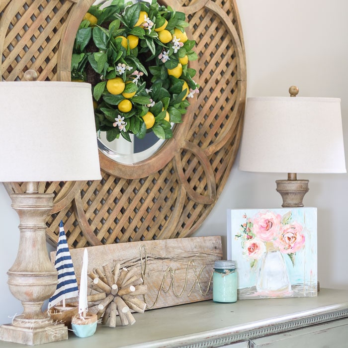 Cute Lemon Wreath and Summer Entry Way