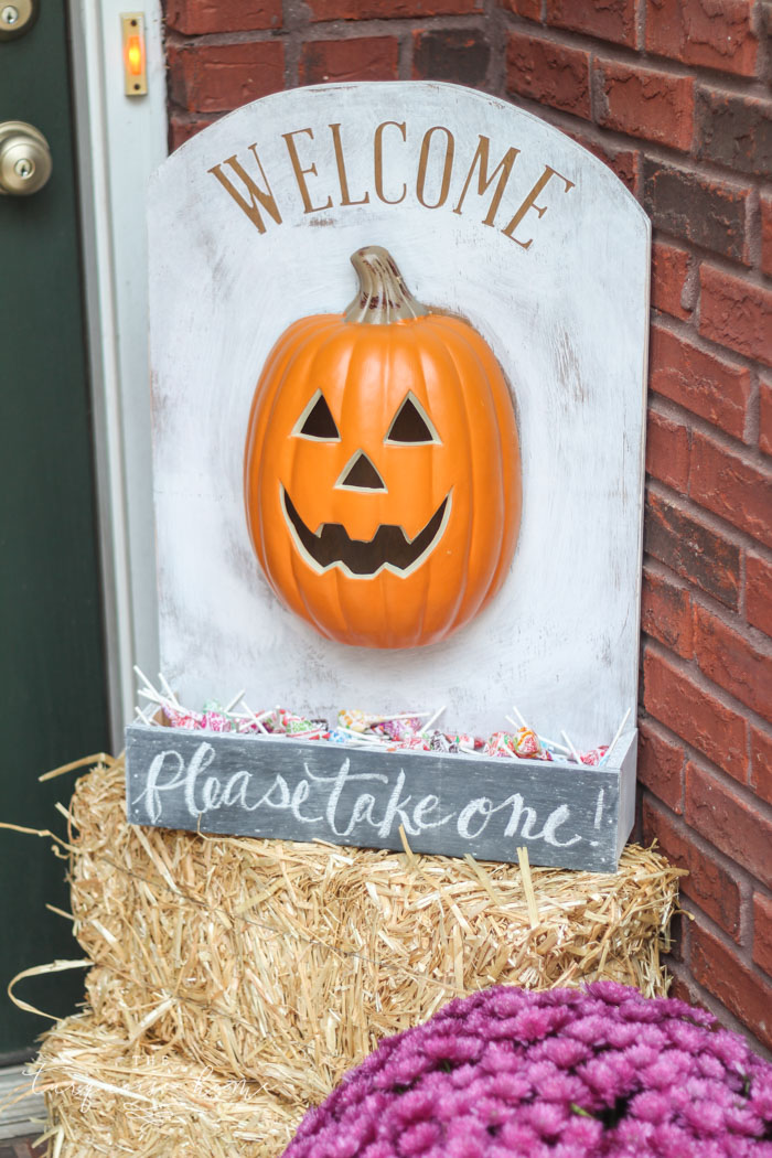 DIY Lighted Pumpkin Candy Holder The Turquoise Home 