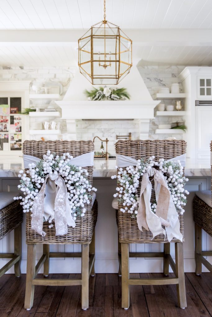 Farmhouse Christmas Kitchen Decor Ideas