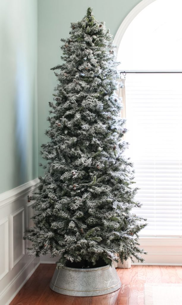 Christmas Tree Collar Ideas For Your Home