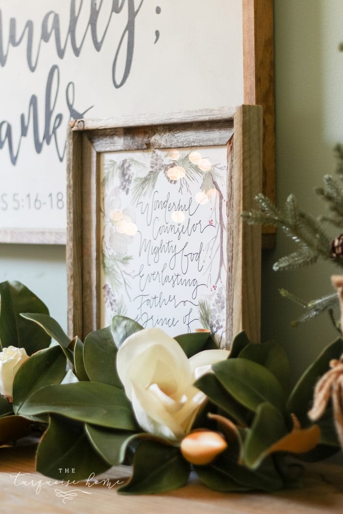 A Neutral Christmas Dining Room 