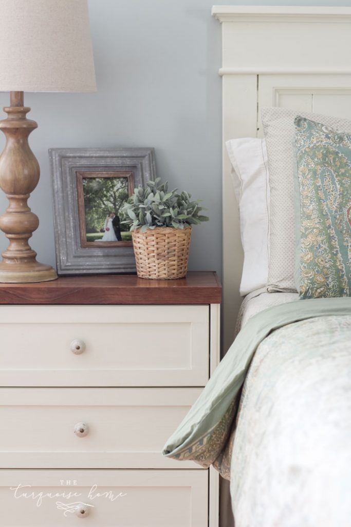 Target sheets with an IKEA Last Hack! - LOVE these sheets!!