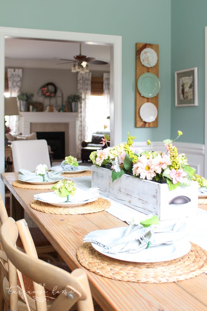 Spring Home Tour 2018 Farmhouse Spring Decorating Ideas The Turquoise Home