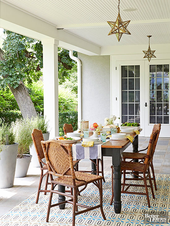 Inspirational Front Porch Decorating Ideas - front porch dining room is gorgeous!