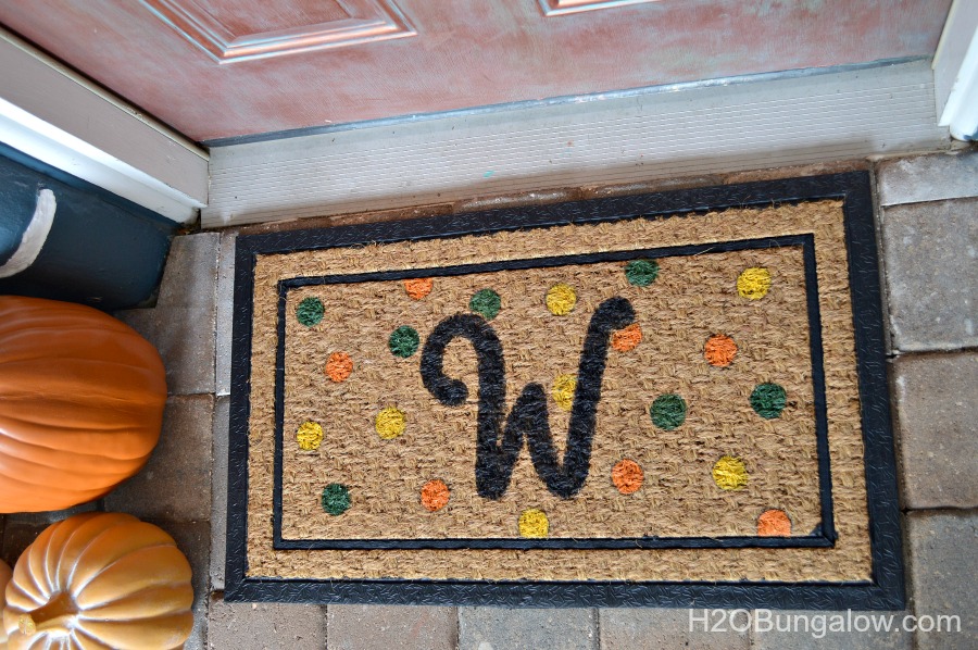 DIY Monogrammed Fall Doormat