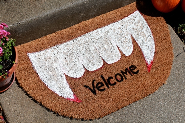 Vampire "Velcome" Fall Doormat