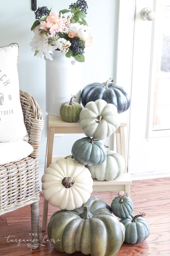 My Fall Kitchen Pumpkin Decor - The Turquoise Home