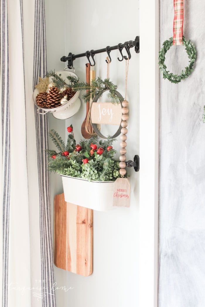 Christmas Kitchen 2018 with 40+ more Christmas Home Tours!