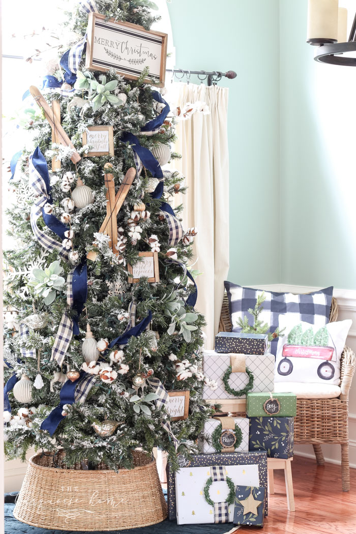 Navy & Green Farmhouse Christmas Tree