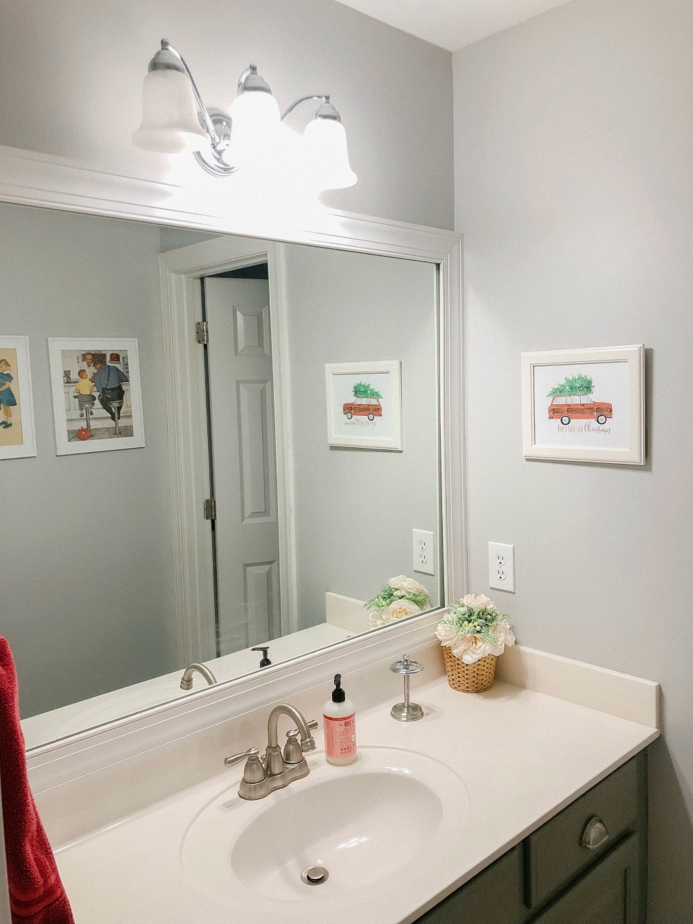 Affordable & Pretty Bathroom Light Fixtures | The ...