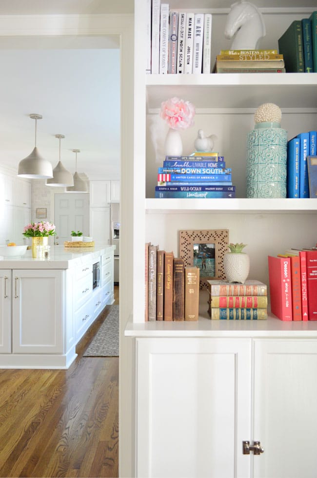 How to Style a Bookshelf -->> Built-ins with eclectic finds