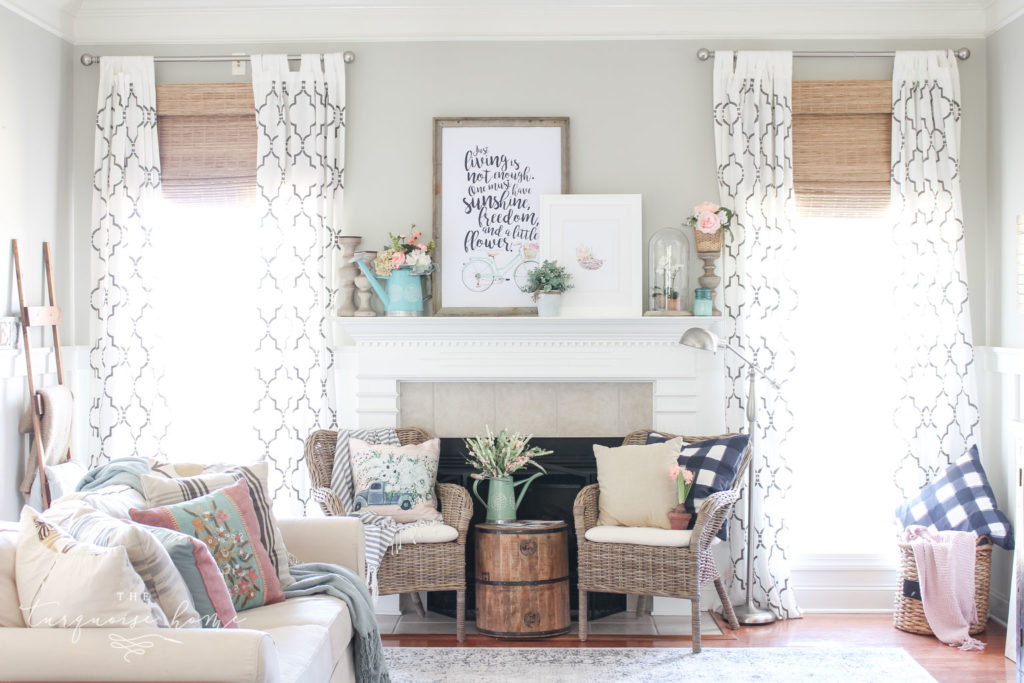 I'm loving all of the bright and light colors in this spring mantel!