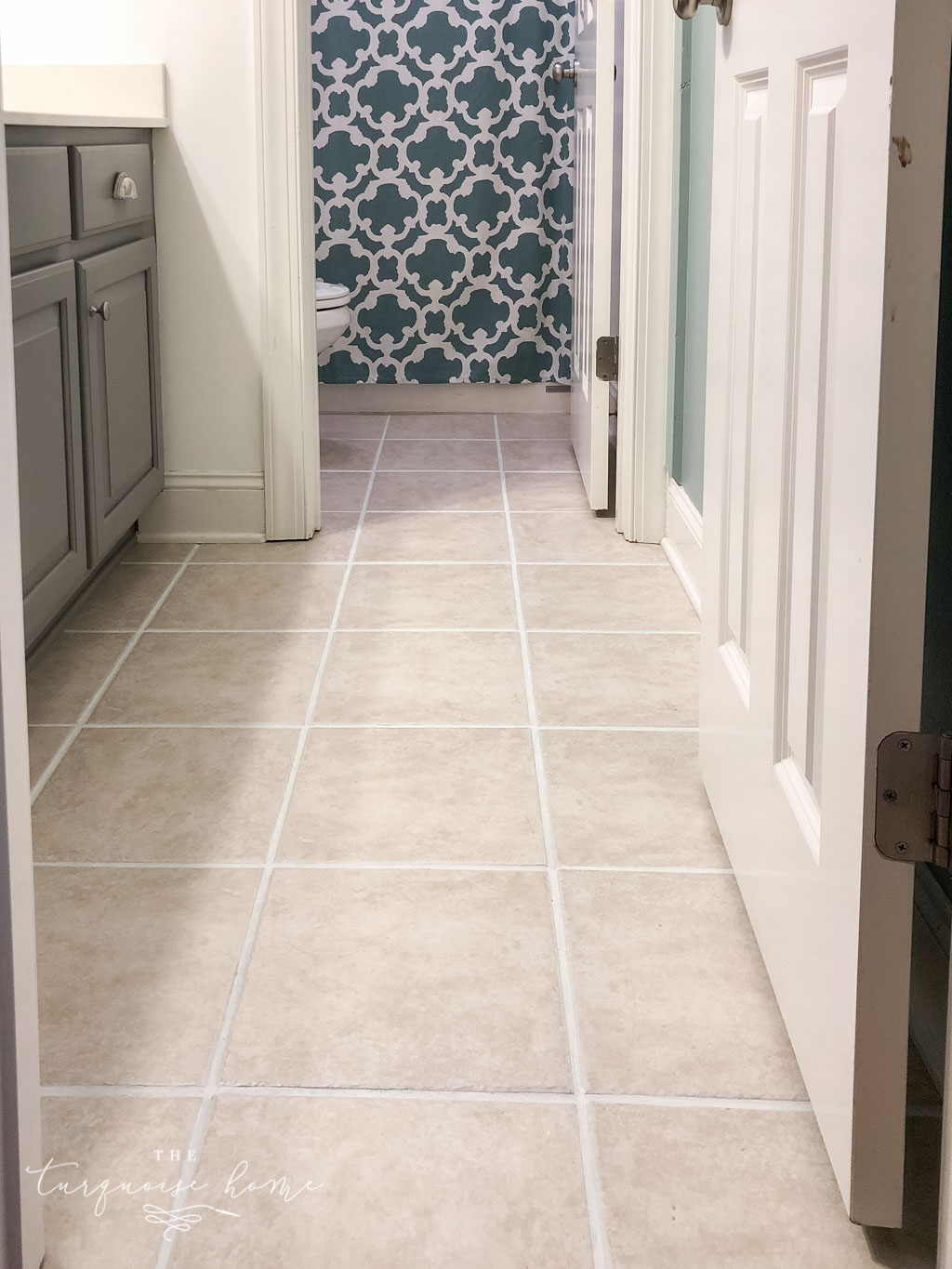 How to use grout paint and make grout white again! Beautiful after effect with just a couple hours!