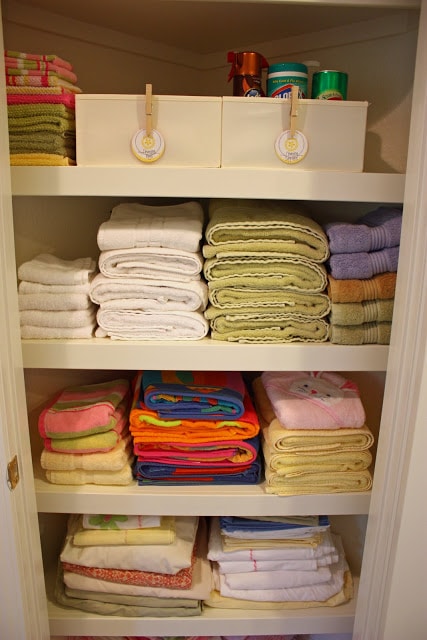 How to organize a linen closet without purchasing any new supplies!