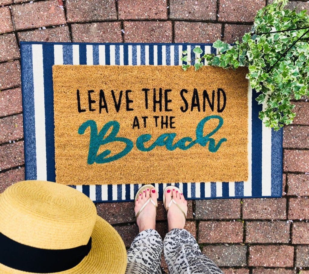 Leave the Sand at the Beach Doormat | 25+ Cute Summer Doormats