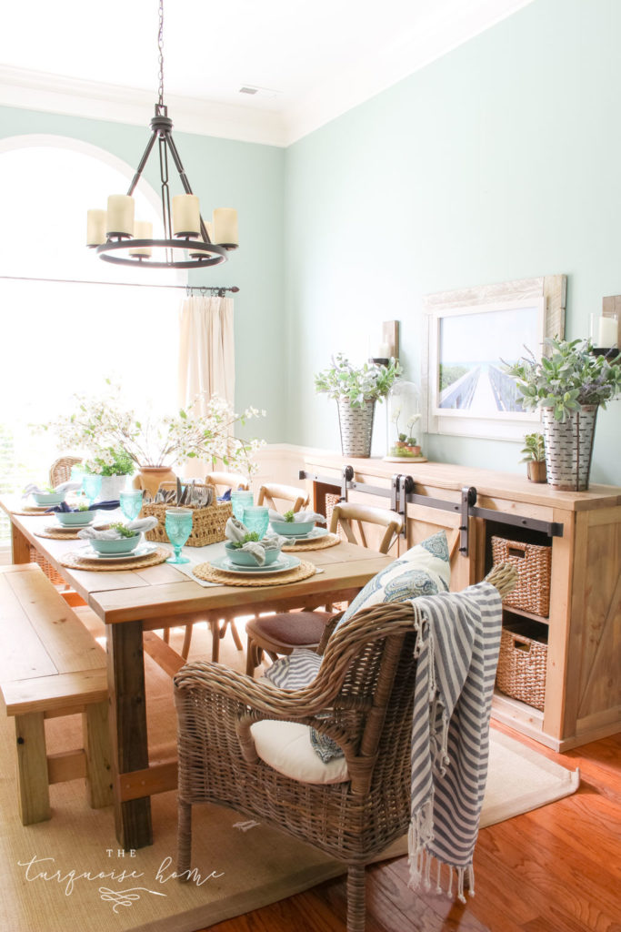 a Simple Summer Dining Room Tour - with turquoise plates and a gorgeous farmhouse table