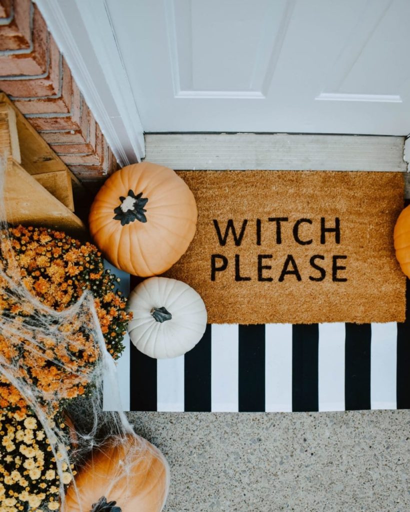 "Witch Please" doormat decor for Halloween