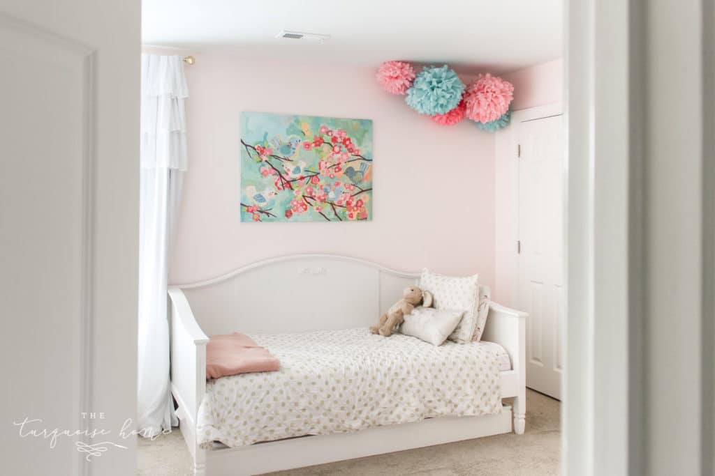 Rooms decor ideas for girls | girls bedroom ideas | gold, pink and turquoise girls bedroom decor