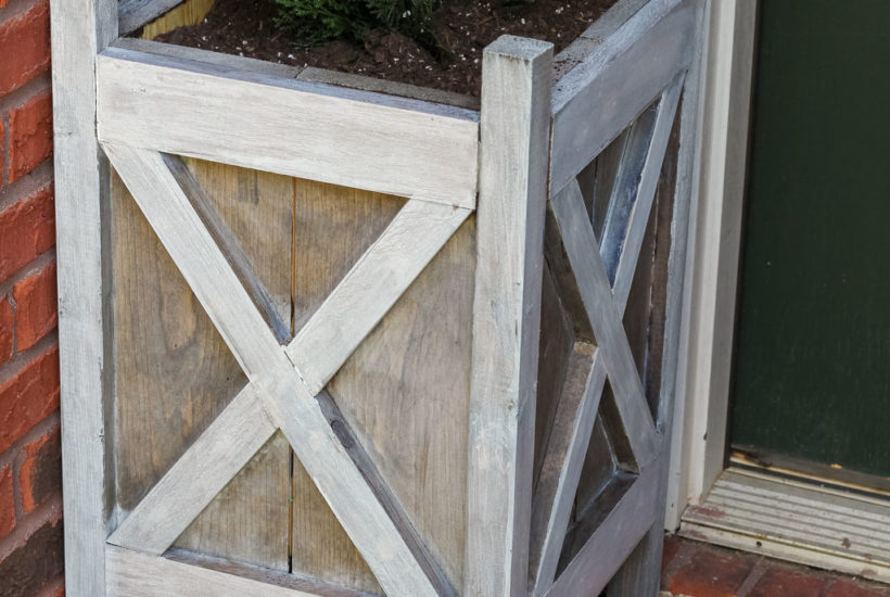 Gray washed wood technique on DIY wooden planters for the front door!