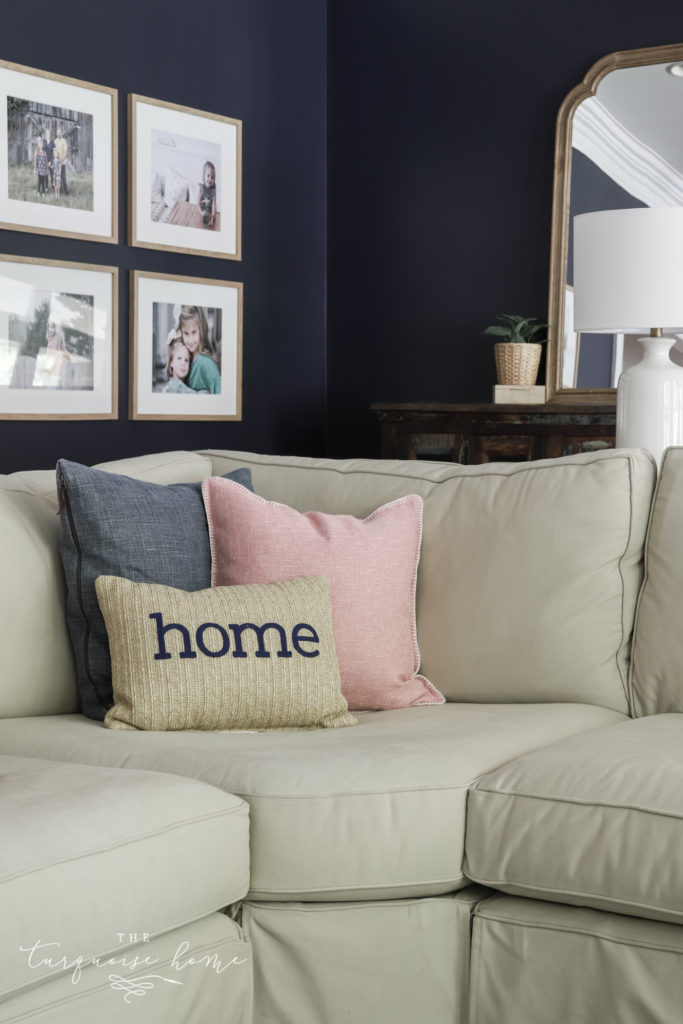 How Many Throw Pillows Should You Put on Your Sectional? - Complete Gu –  ONE AFFIRMATION