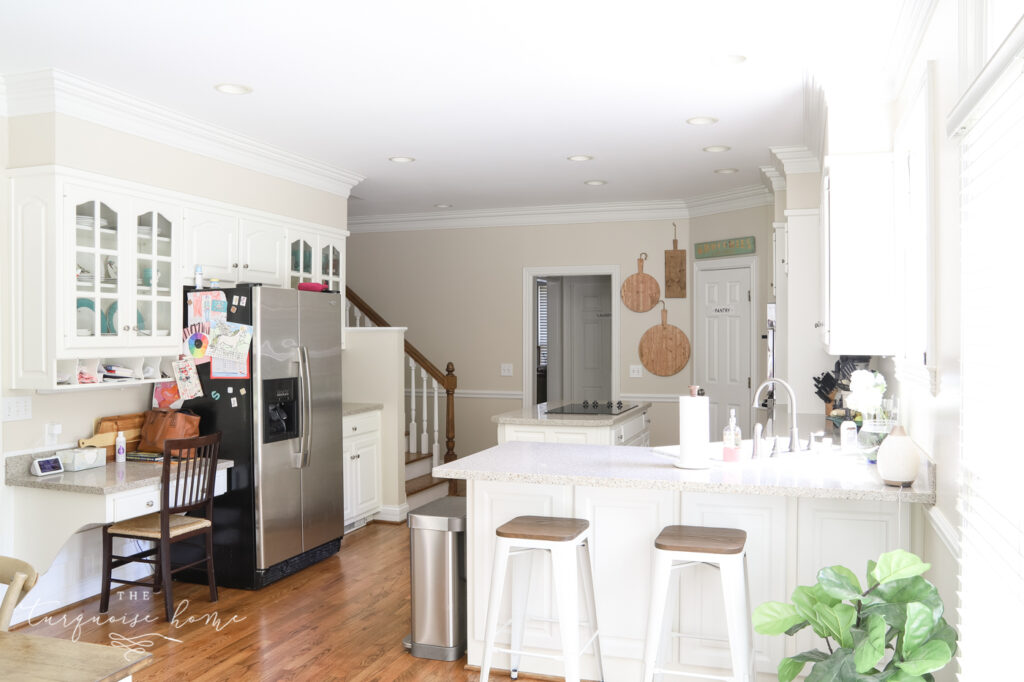 Traditional Kitchen with built-in desk