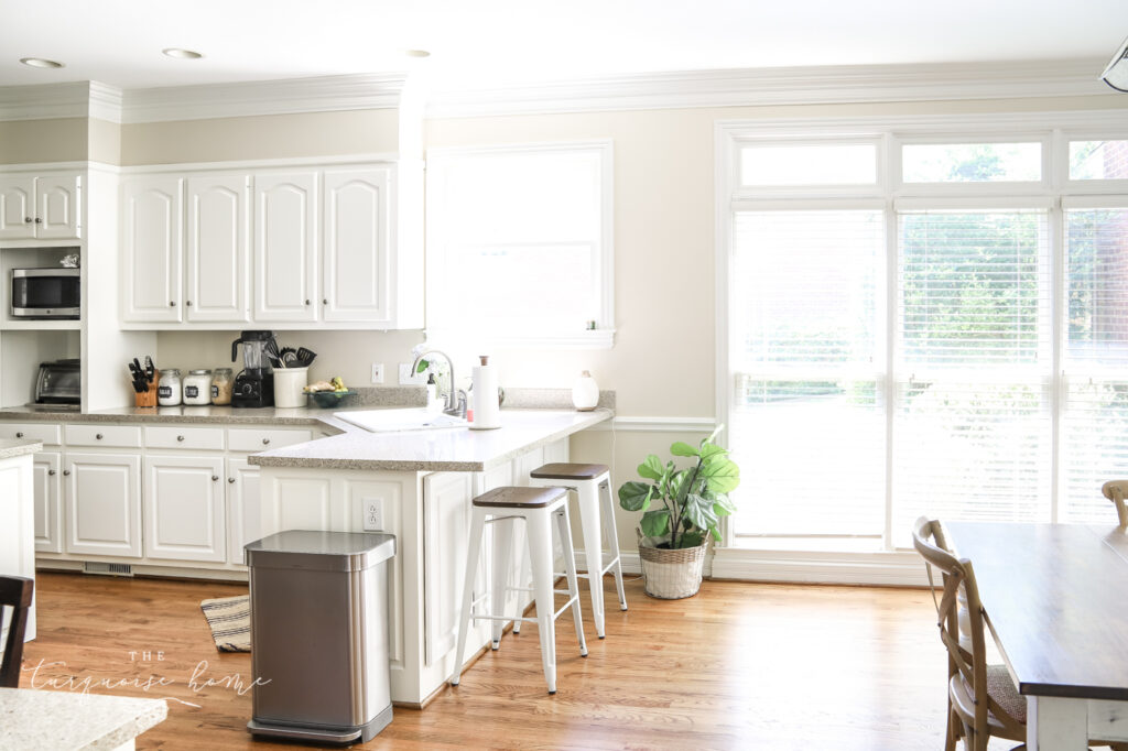 Kitchen with Edgecomb Gray Walls