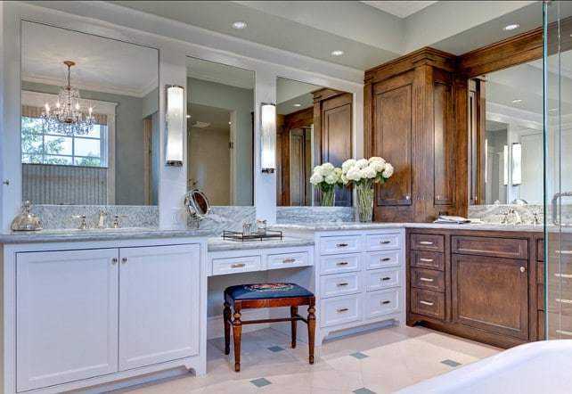 bathroom with Comfort Gray walls.