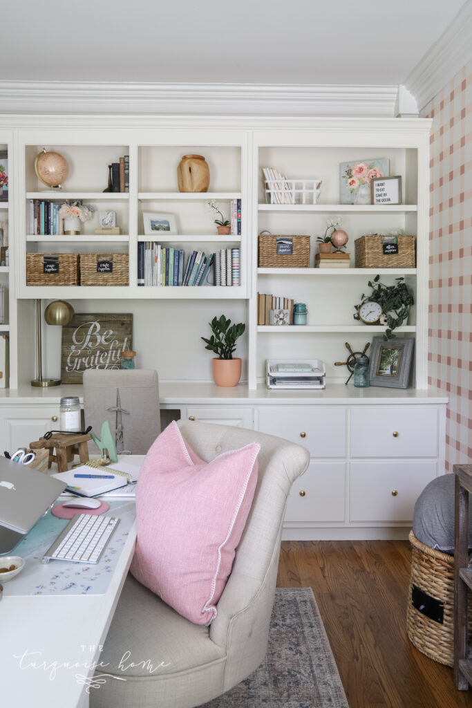 Everything You Need to Know About Built-In Bookcases