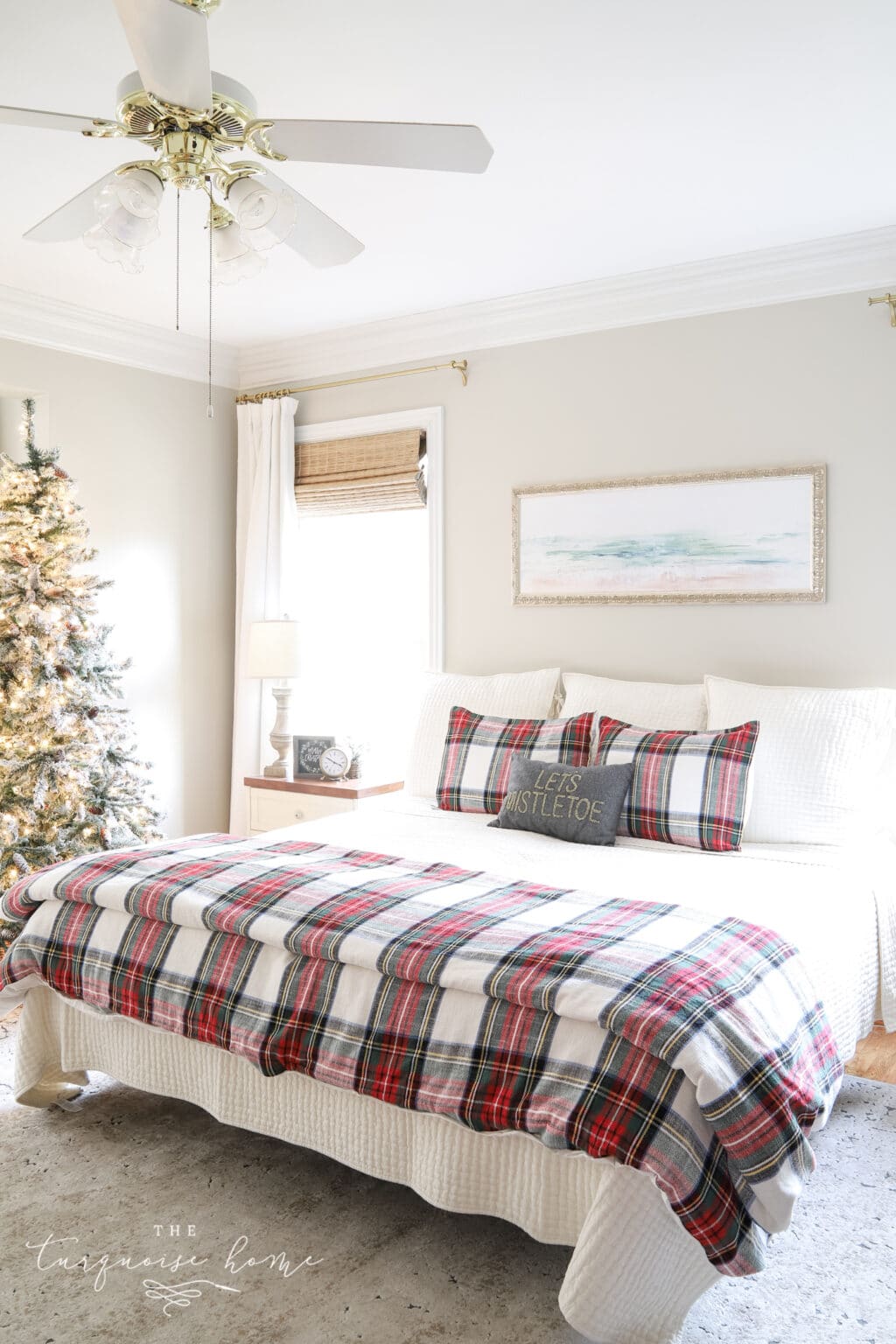 My Christmas Bedroom Decor {Ideas & Inspiration} - The Turquoise Home